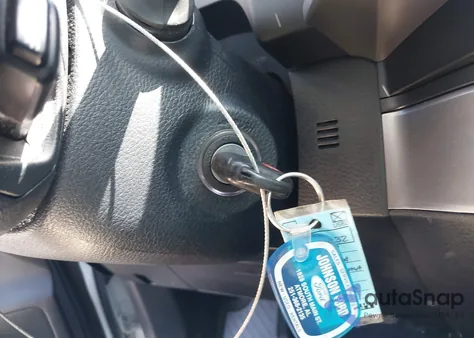 2019 Toyota Tacoma Sr5 V6 z USA, uszkodzony, nr VIN 3TMAZ5CN6KM080032